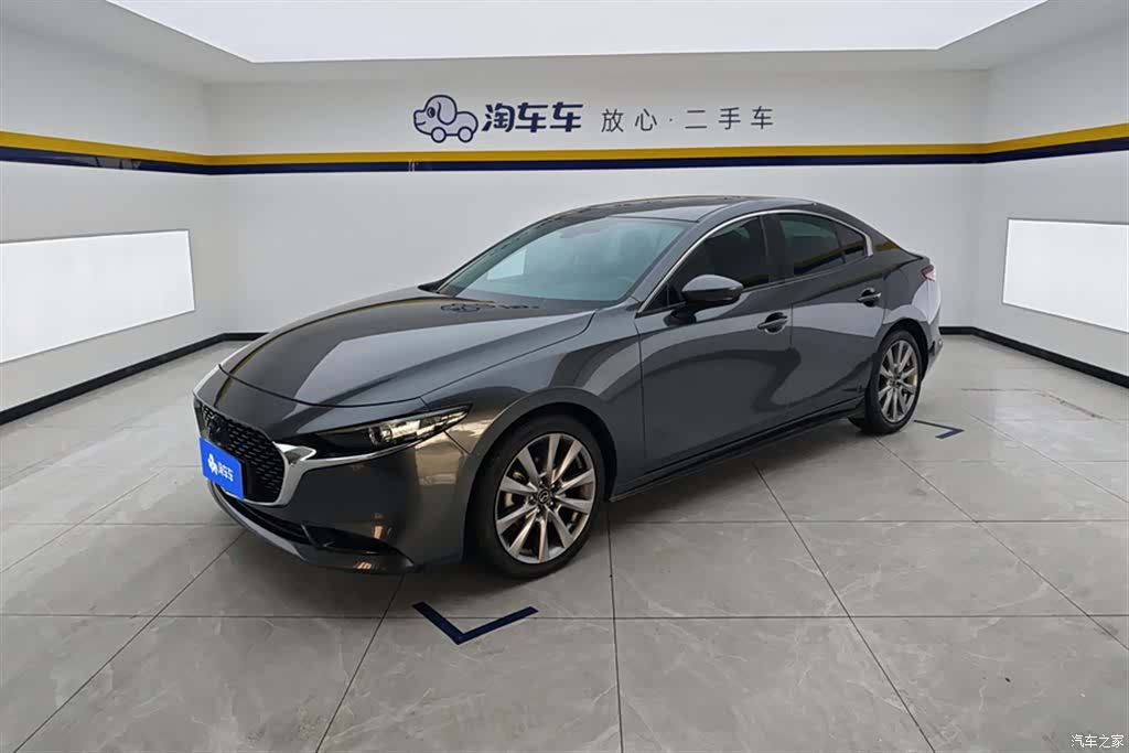 Mazda Mazda3, 2021 1