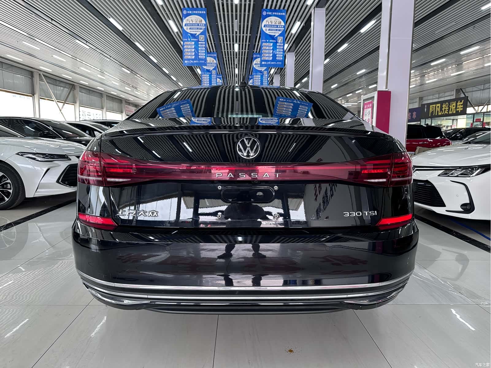 Volkswagen Passat, 2022 все фото