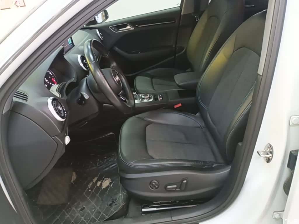 Audi A3, 2018 15