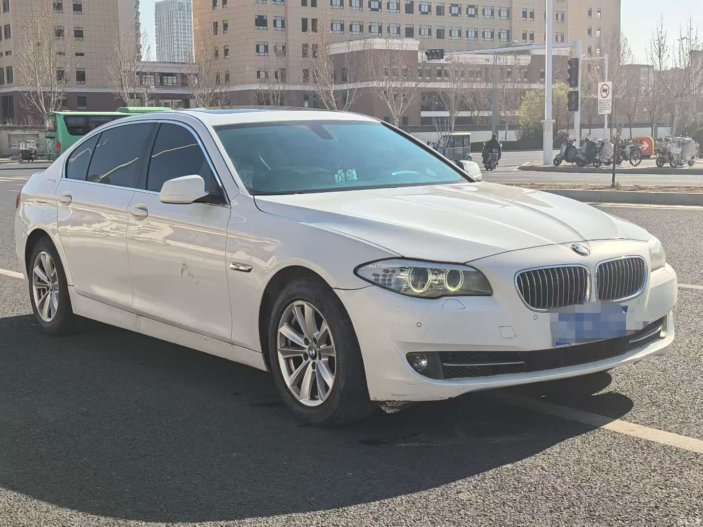 BMW 5 Series, 2012 3