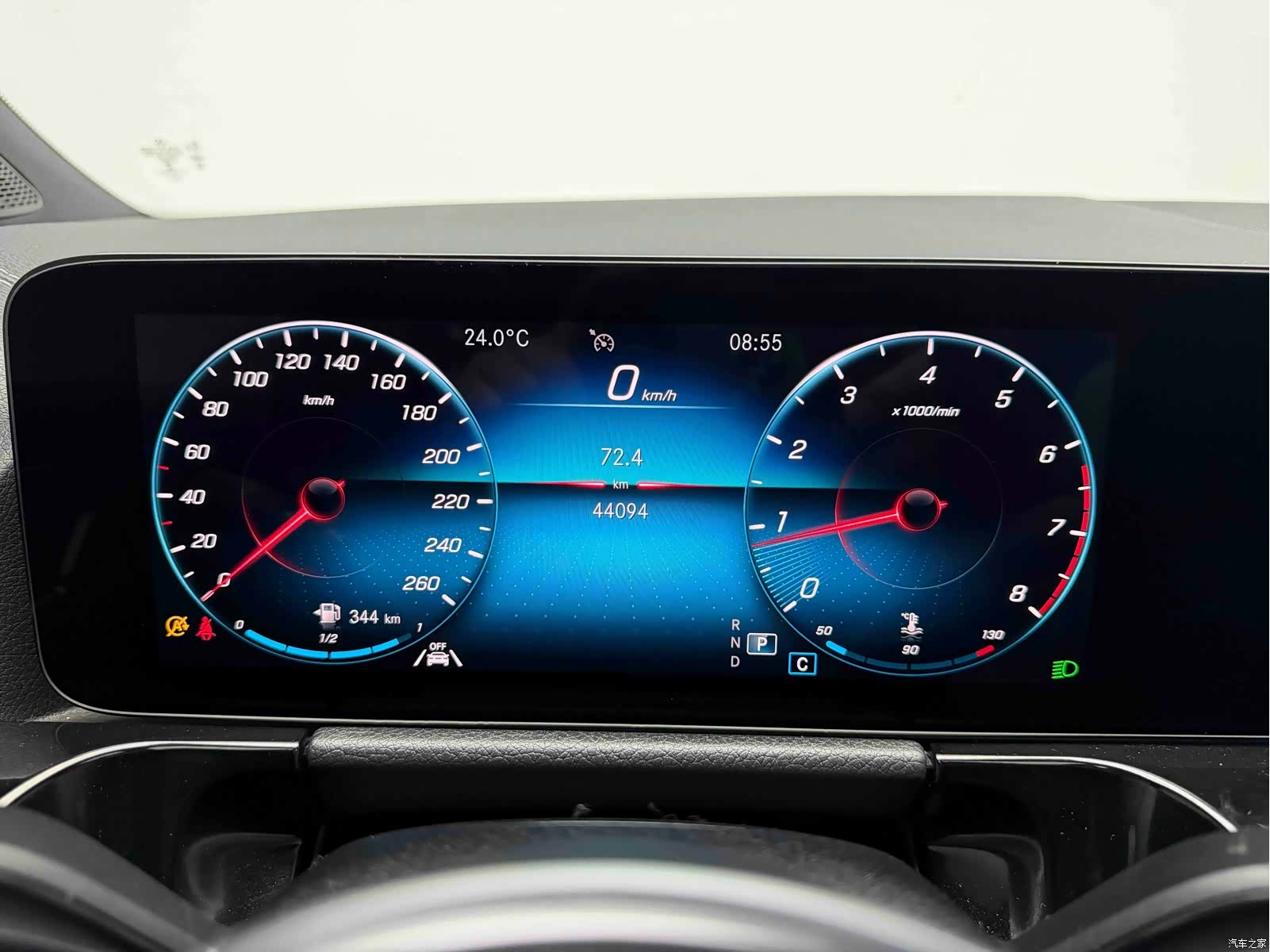 Mercedes-Benz GLA, 2021 15