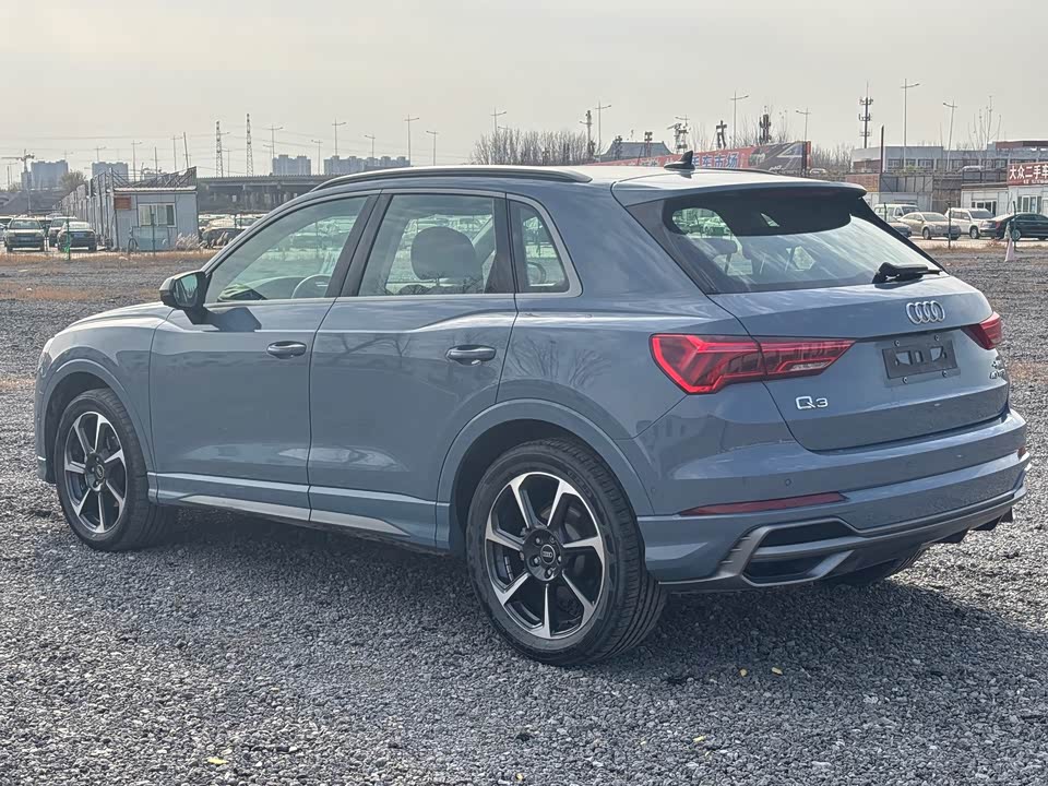 Audi Q3