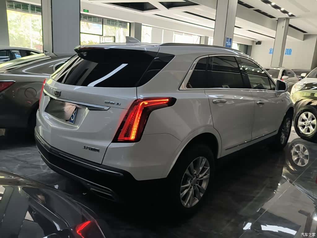 Cadillac XT5, 2022 7