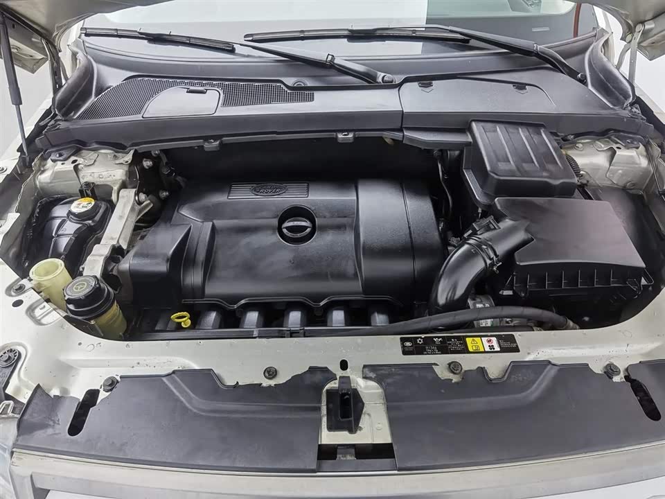 Land Rover Freelander 2