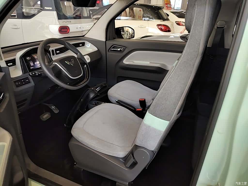 Wuling MINIEV, 2022 15