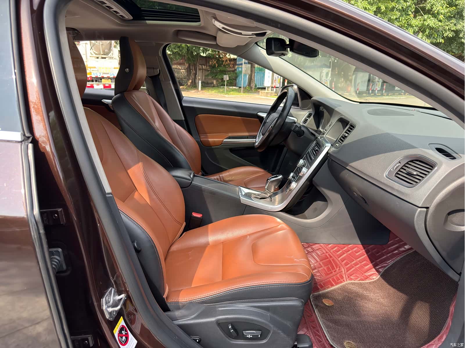 Volvo S60, 2018 17