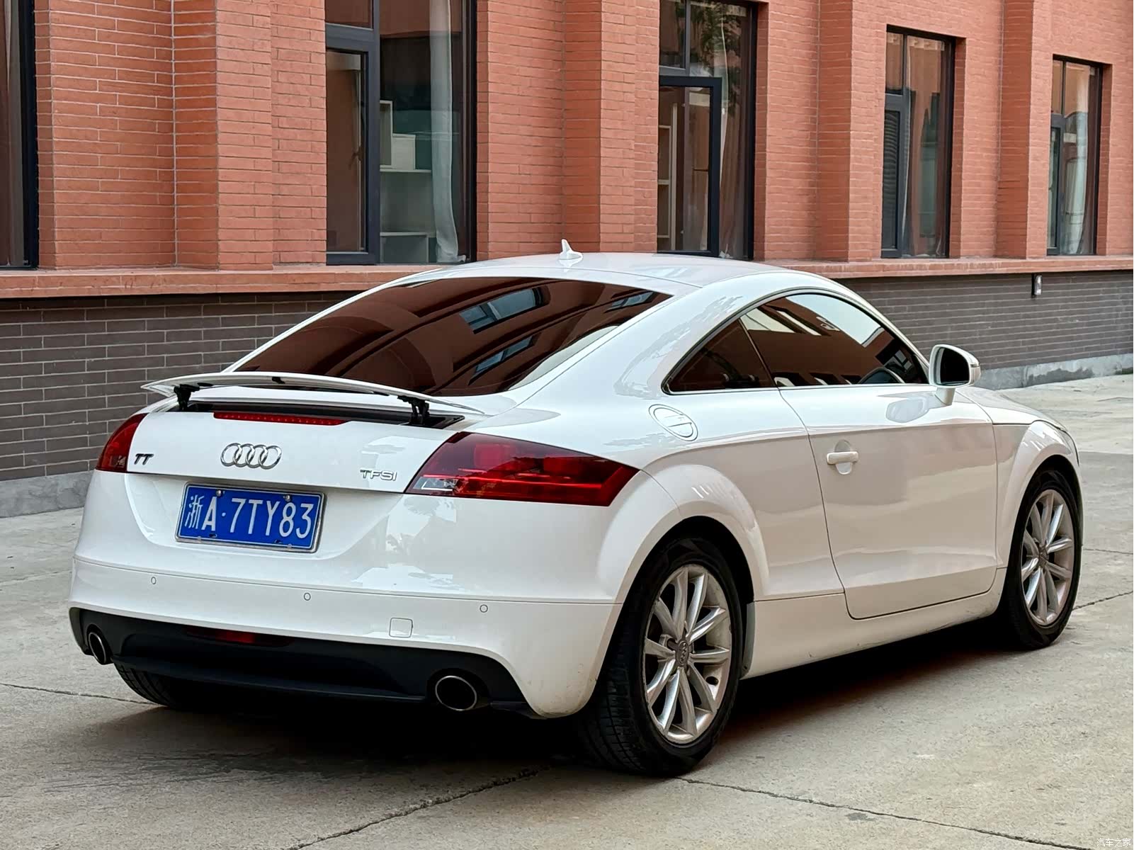 Audi TT, 2012 4