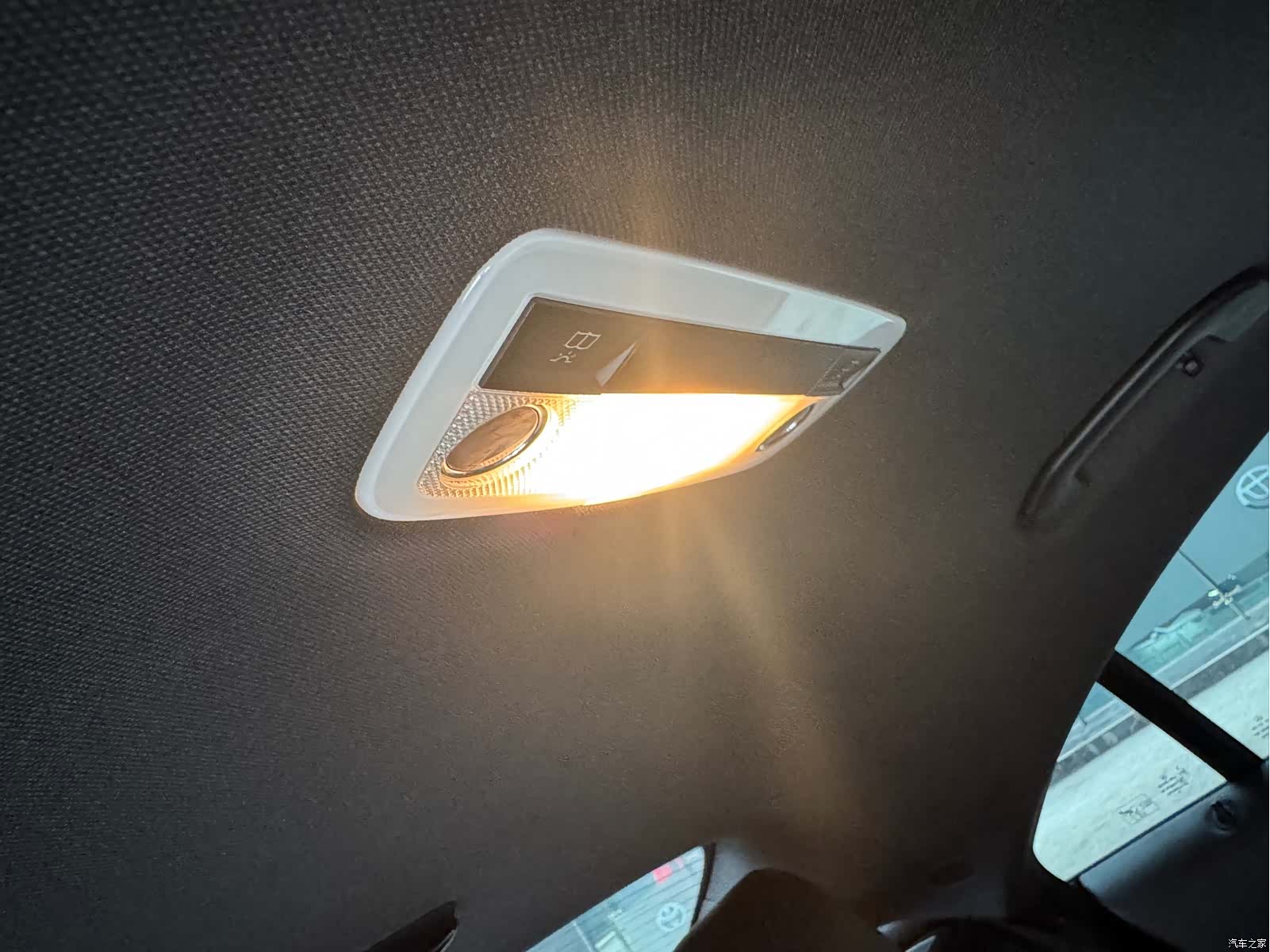 Mercedes-Benz CLA, 2018 18