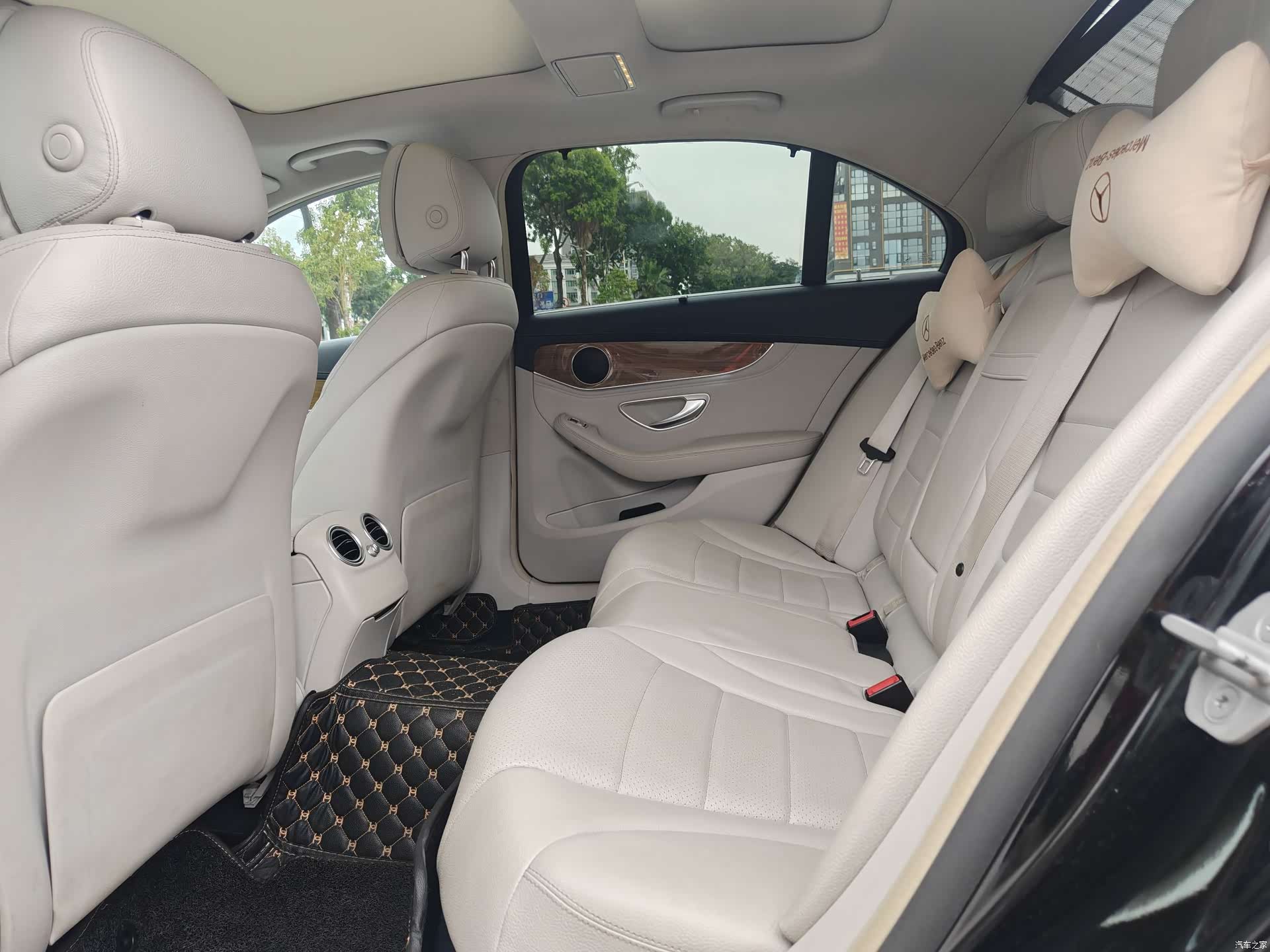 Mercedes-Benz C-Class, 2015 16