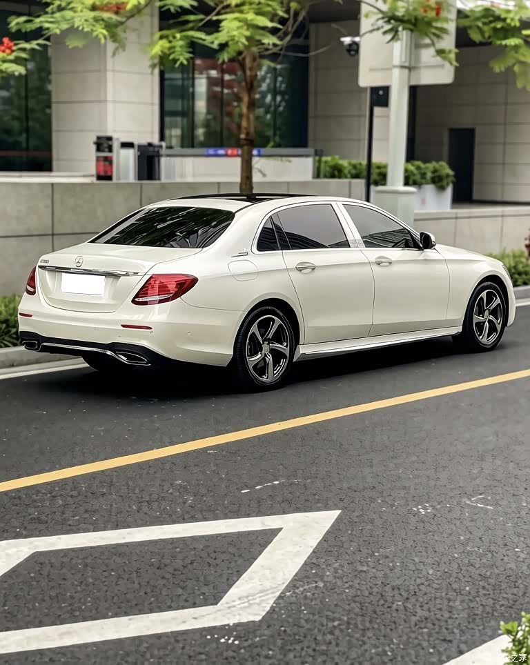 Mercedes-Benz E-Class, 2017 9
