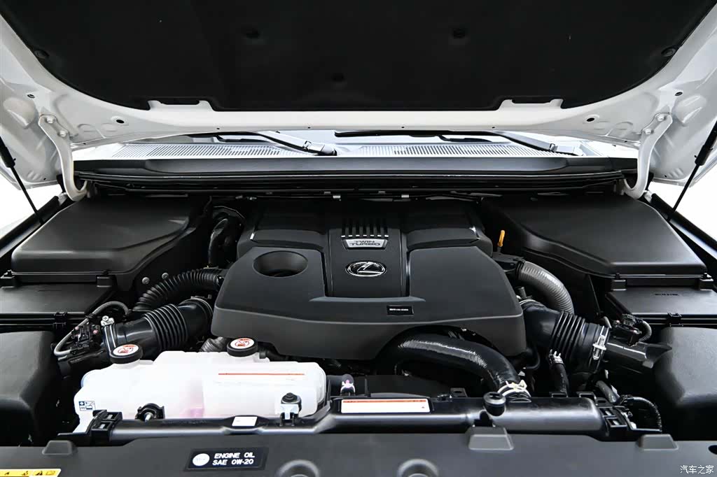 Lexus GX, 2024 26