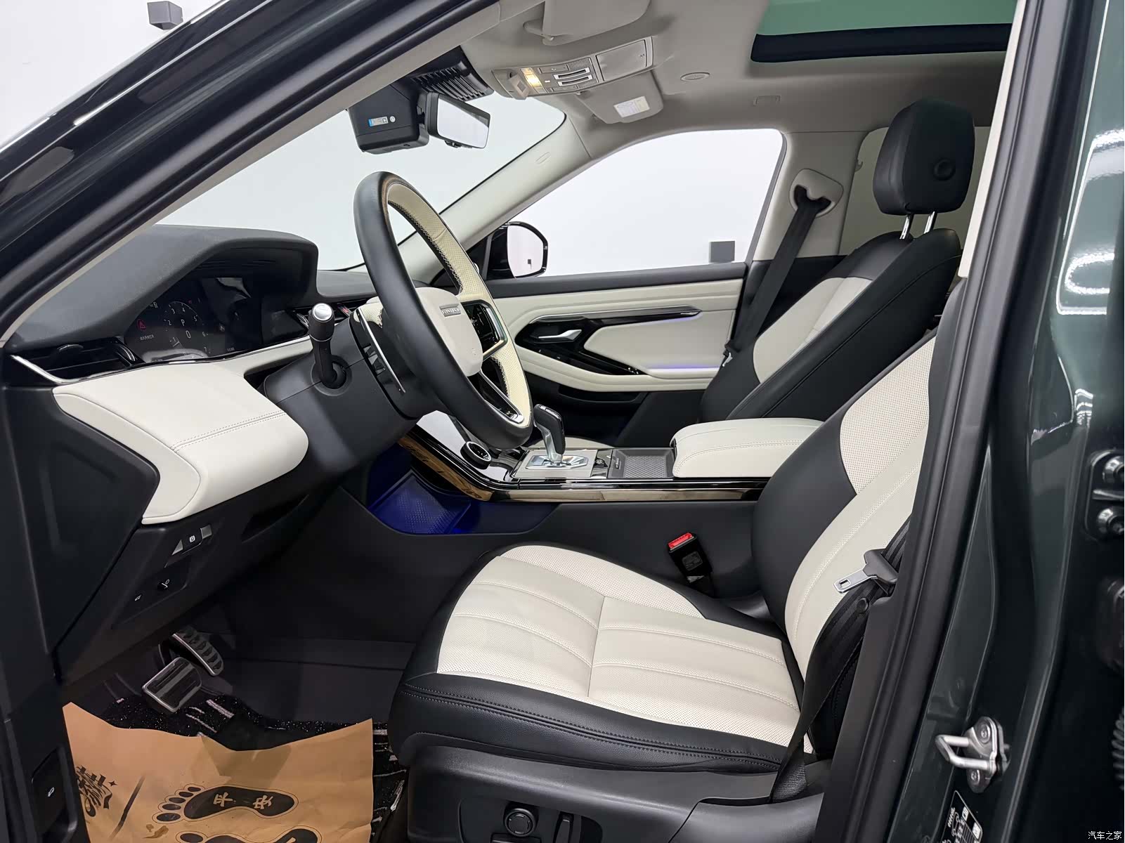 Land Rover Range Rover, 2024 все фото