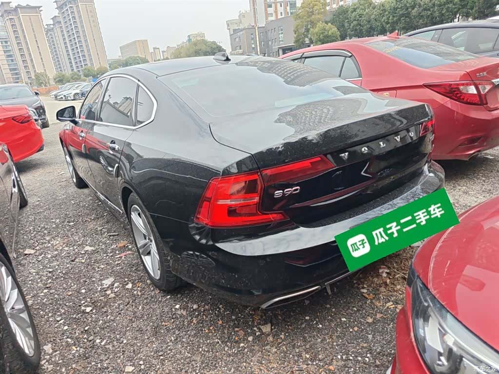 Volvo S90, 2019 все фото