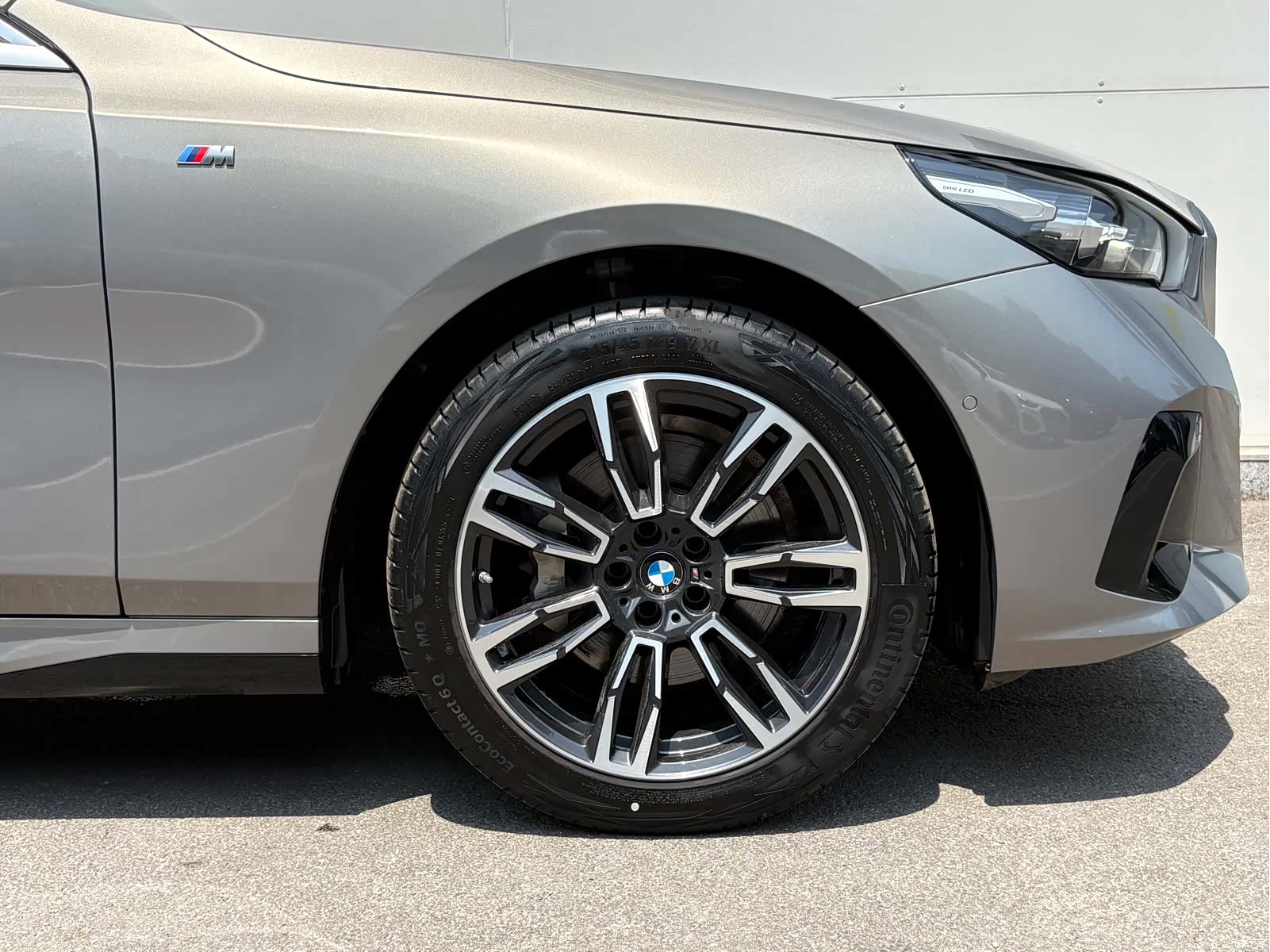 BMW 5 Series, 2025 13