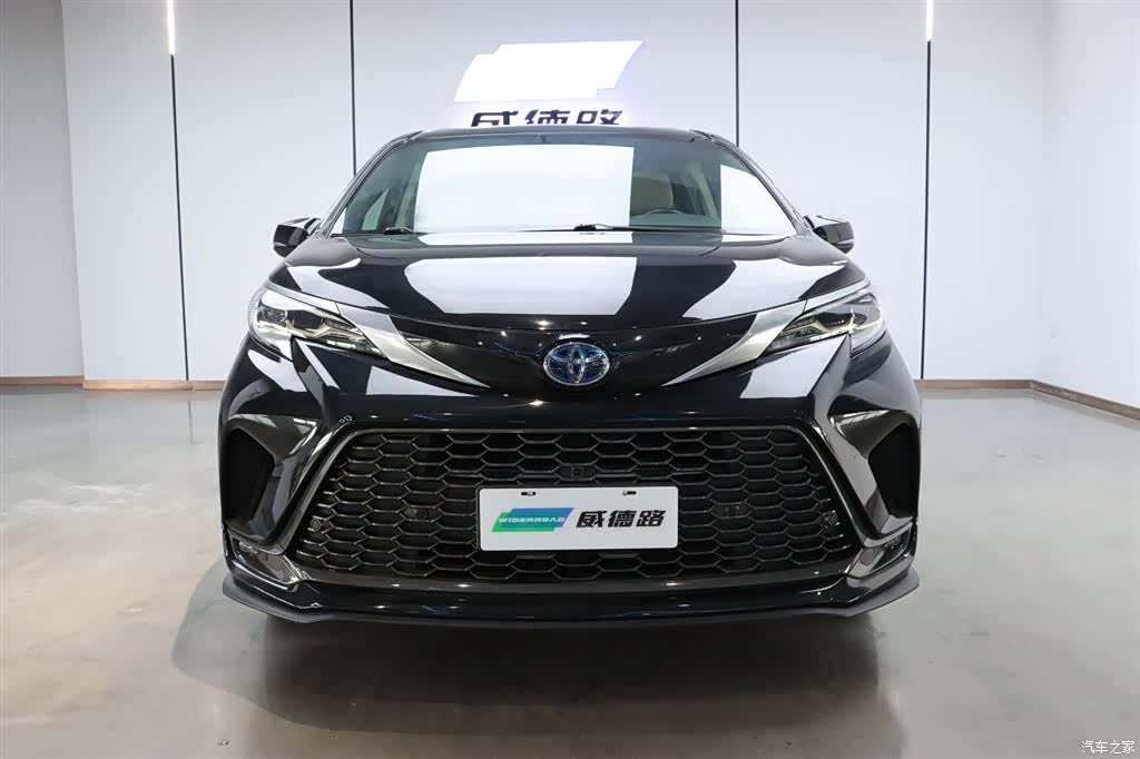 Toyota Granvia, 2023 2