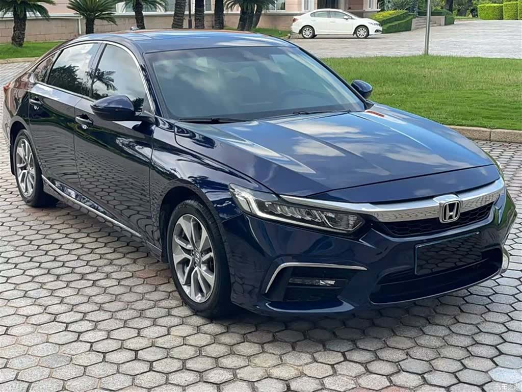 Honda Inspire, 2020 3