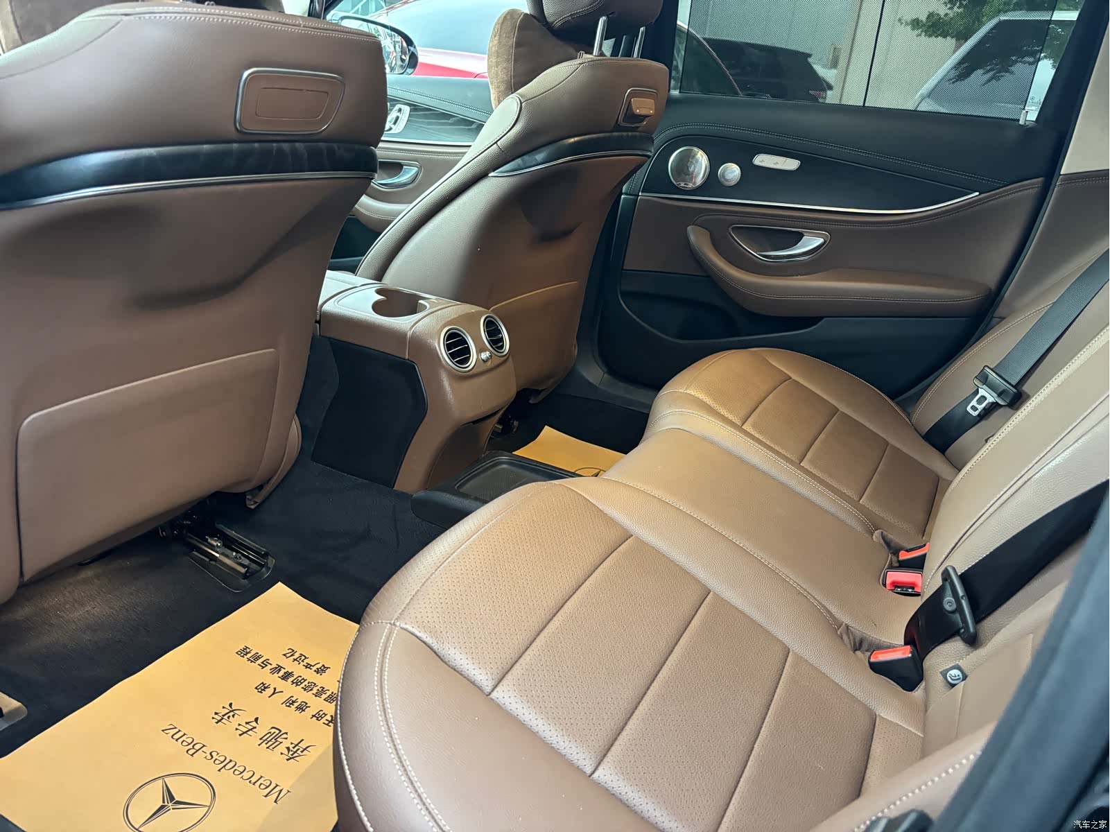 Mercedes-Benz E-Class, 2018 3