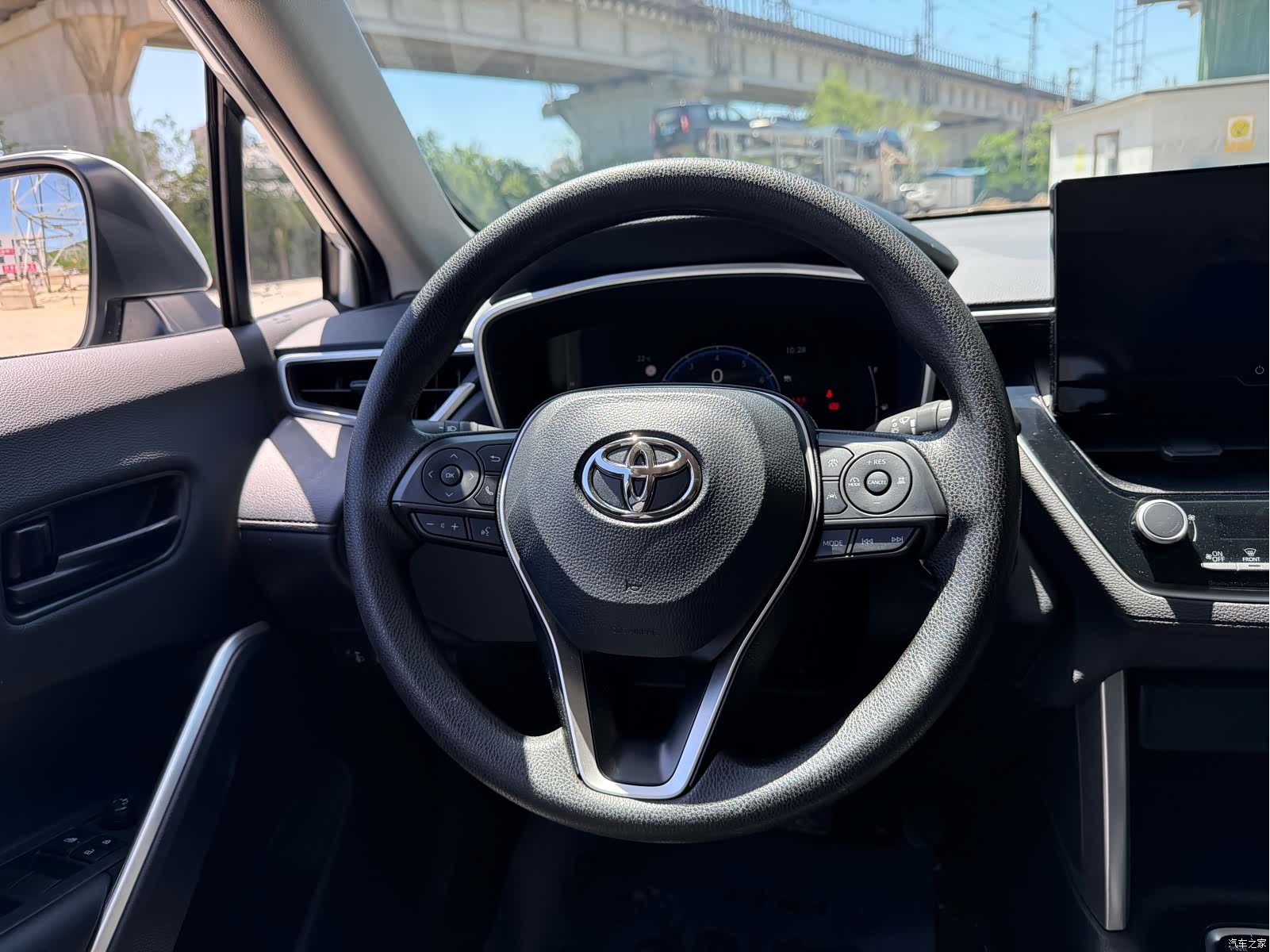Toyota Frontlander, 2025 11