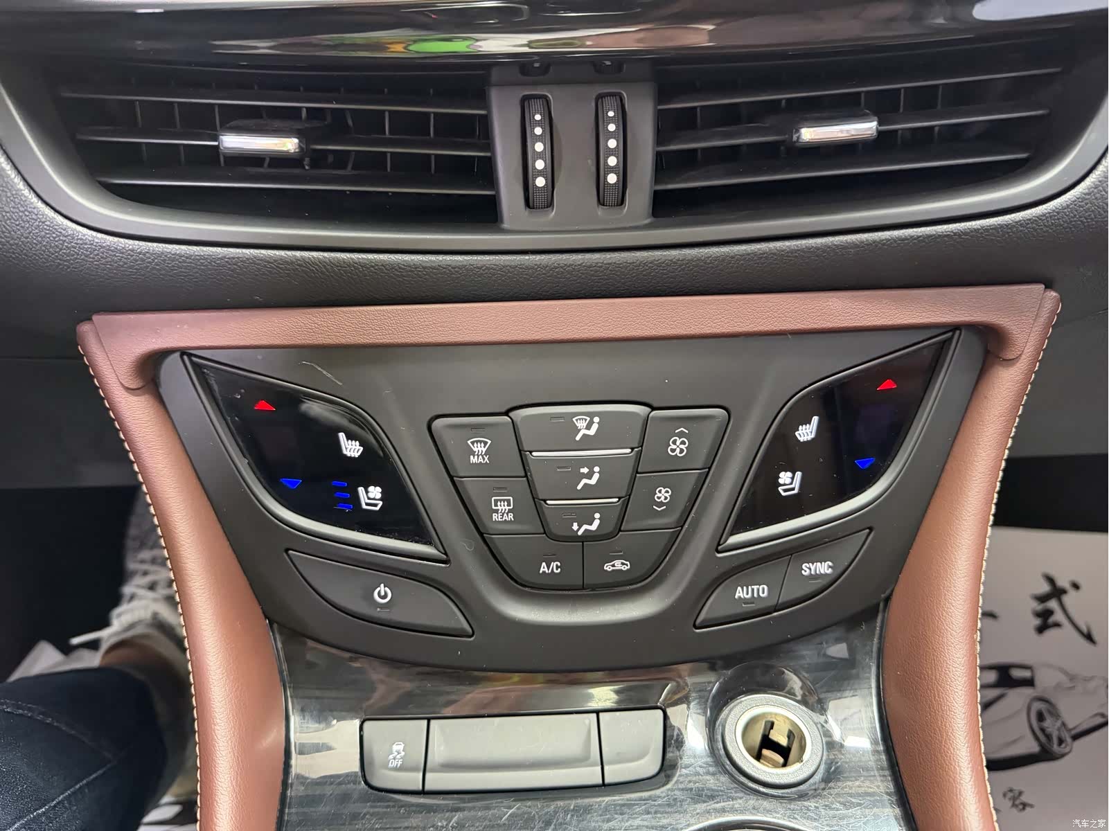 Buick Envision Plus, 2021 22