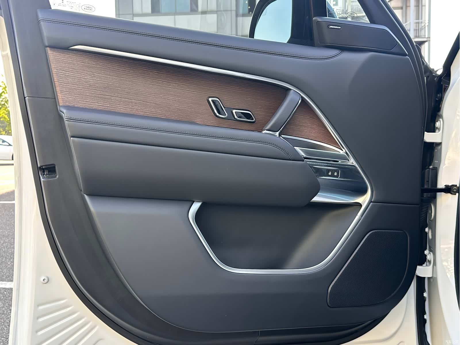 Land Rover Range Rover, 2023 14