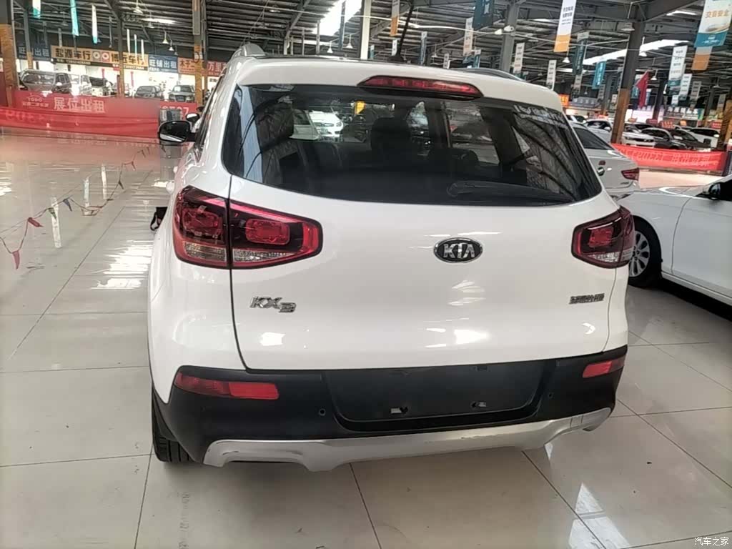 Kia KX3, 2016 6