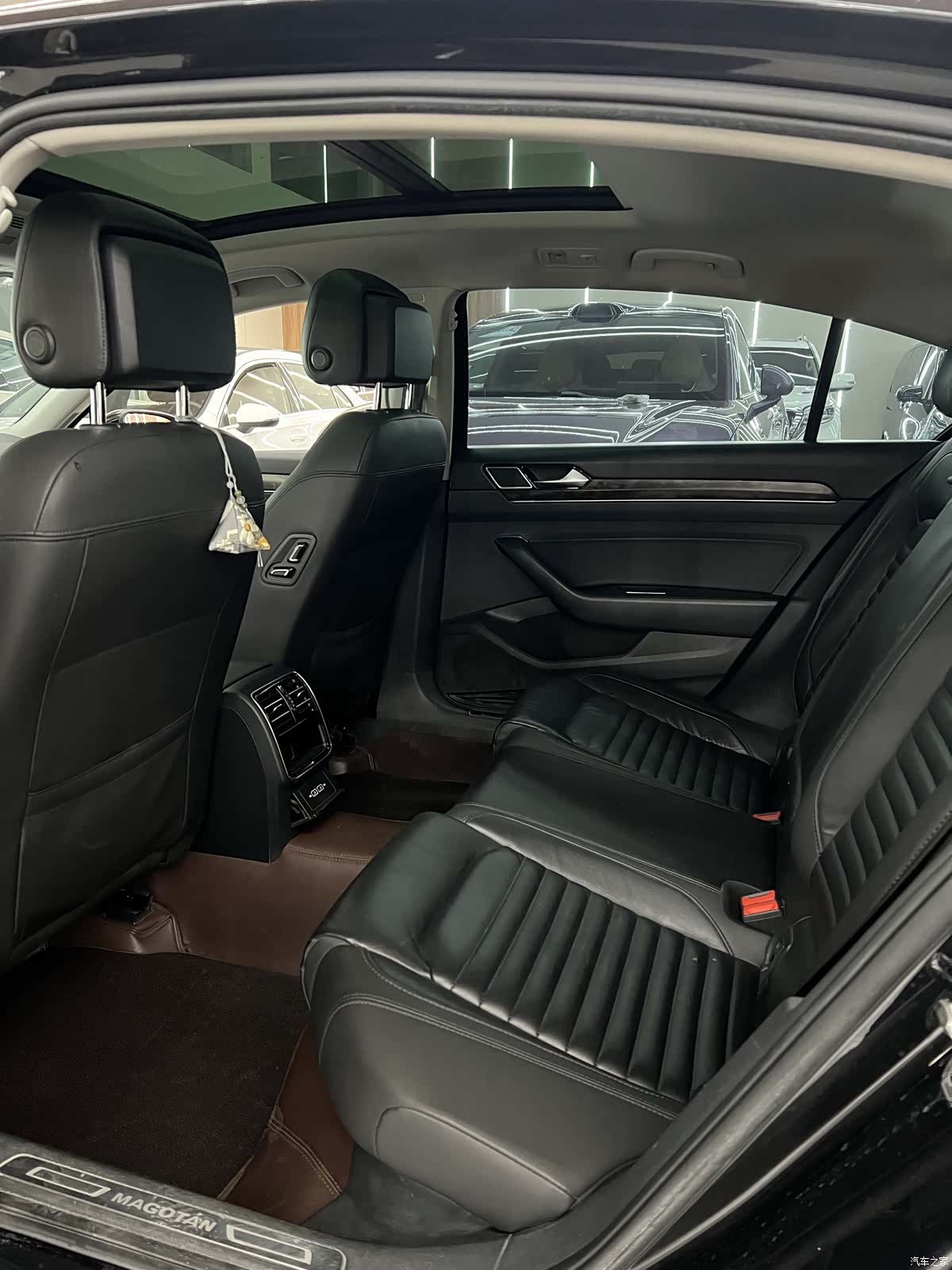 Volkswagen Magotan, 2019 7