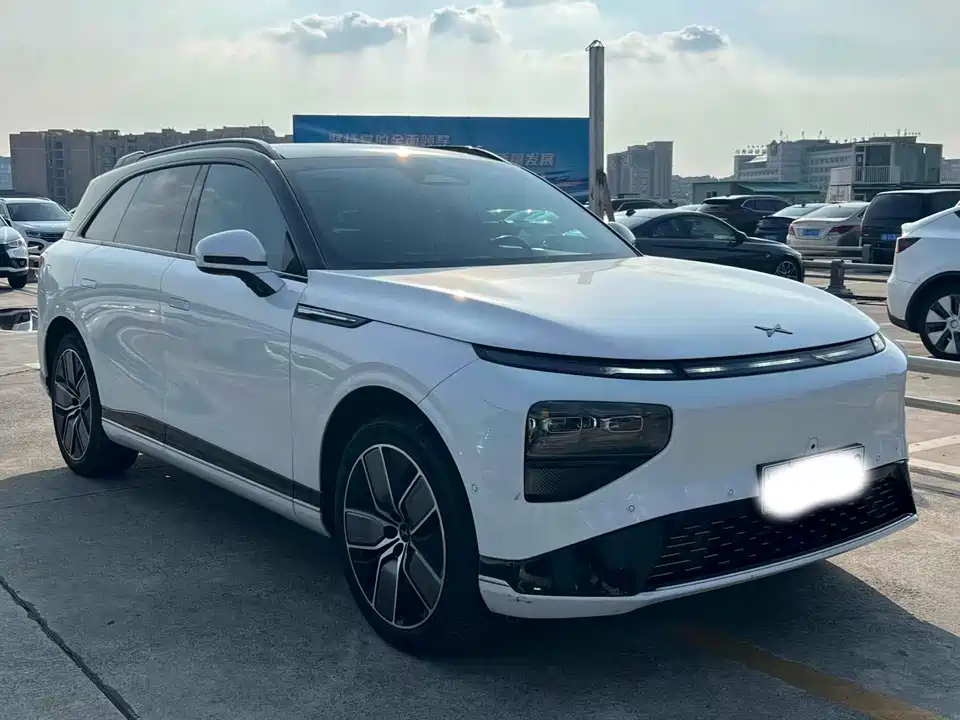 XPENG G9 XPENG G9
