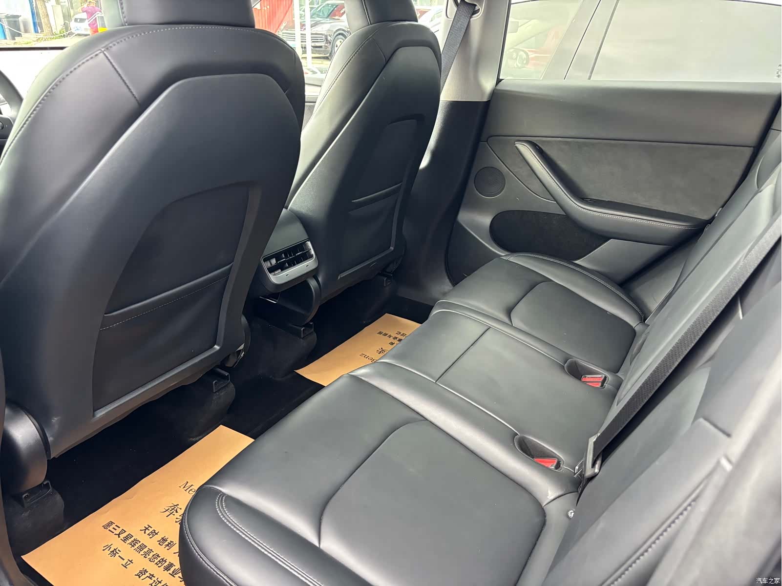 Tesla Model Y, 2024 2