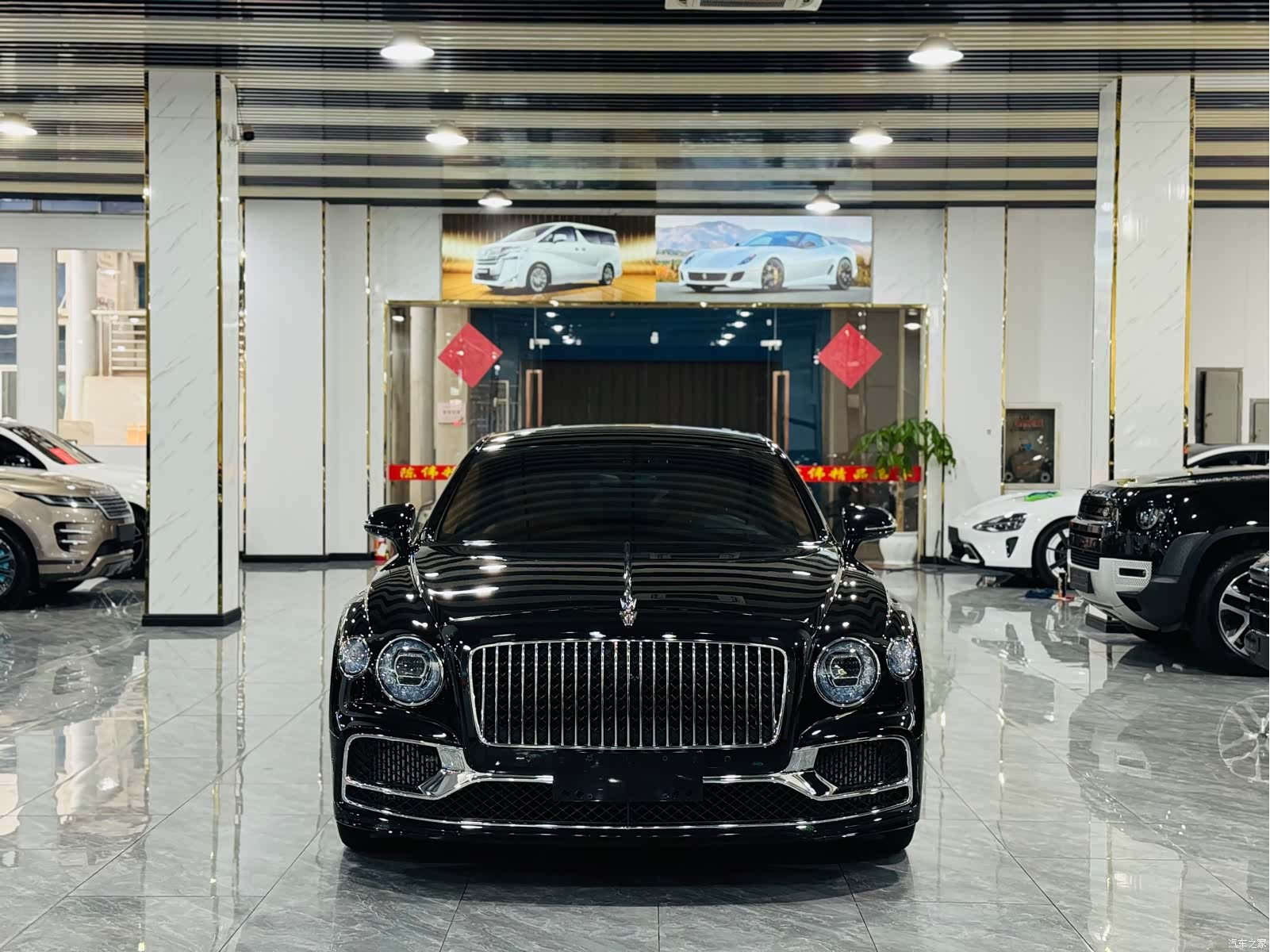 Bentley Flying Spur, 2025 2
