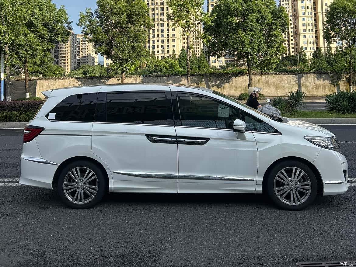 Honda Elysion, 2019 3