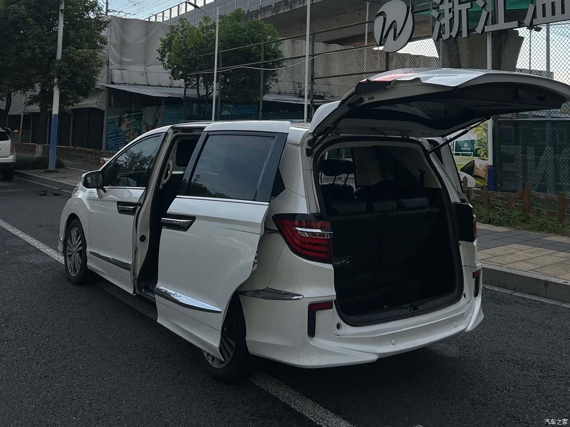 Honda Elysion, 2019 19