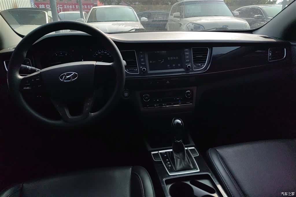 Hyundai GLS, 2016 12