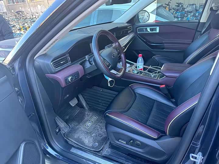 Ford Explorer, 2023 года фото 7
