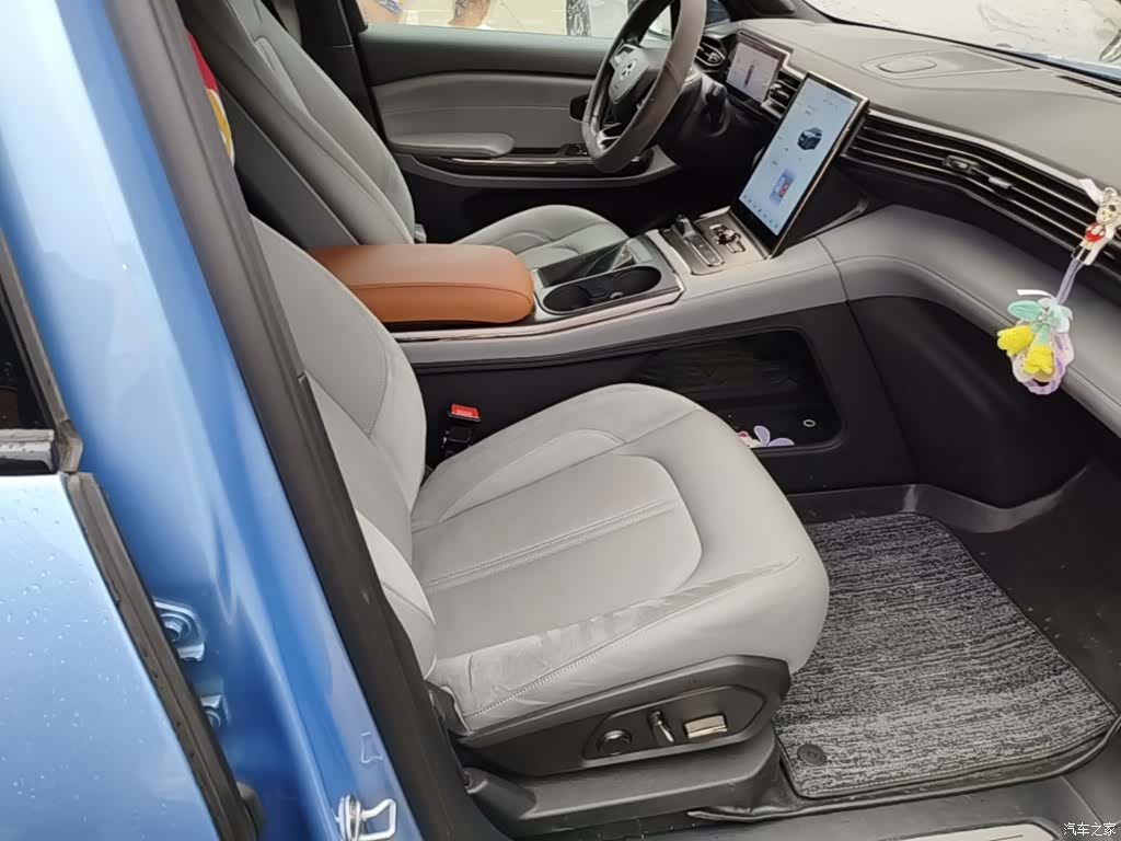 NIO ES6, 2019 25