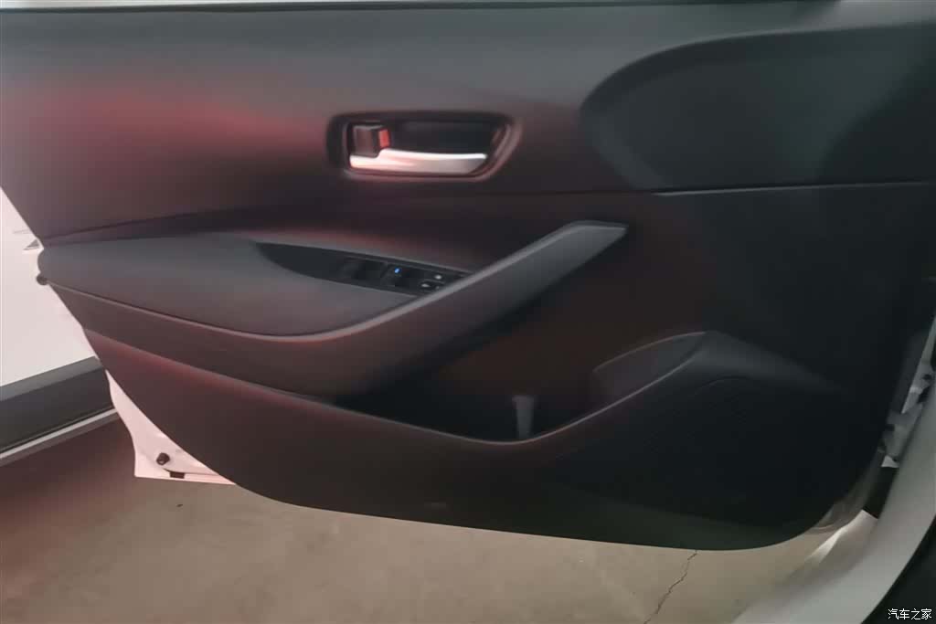 Toyota Corolla, 2020 7