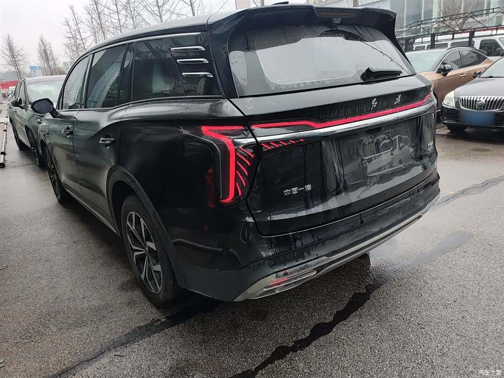 Hongqi HS7, 2025 23