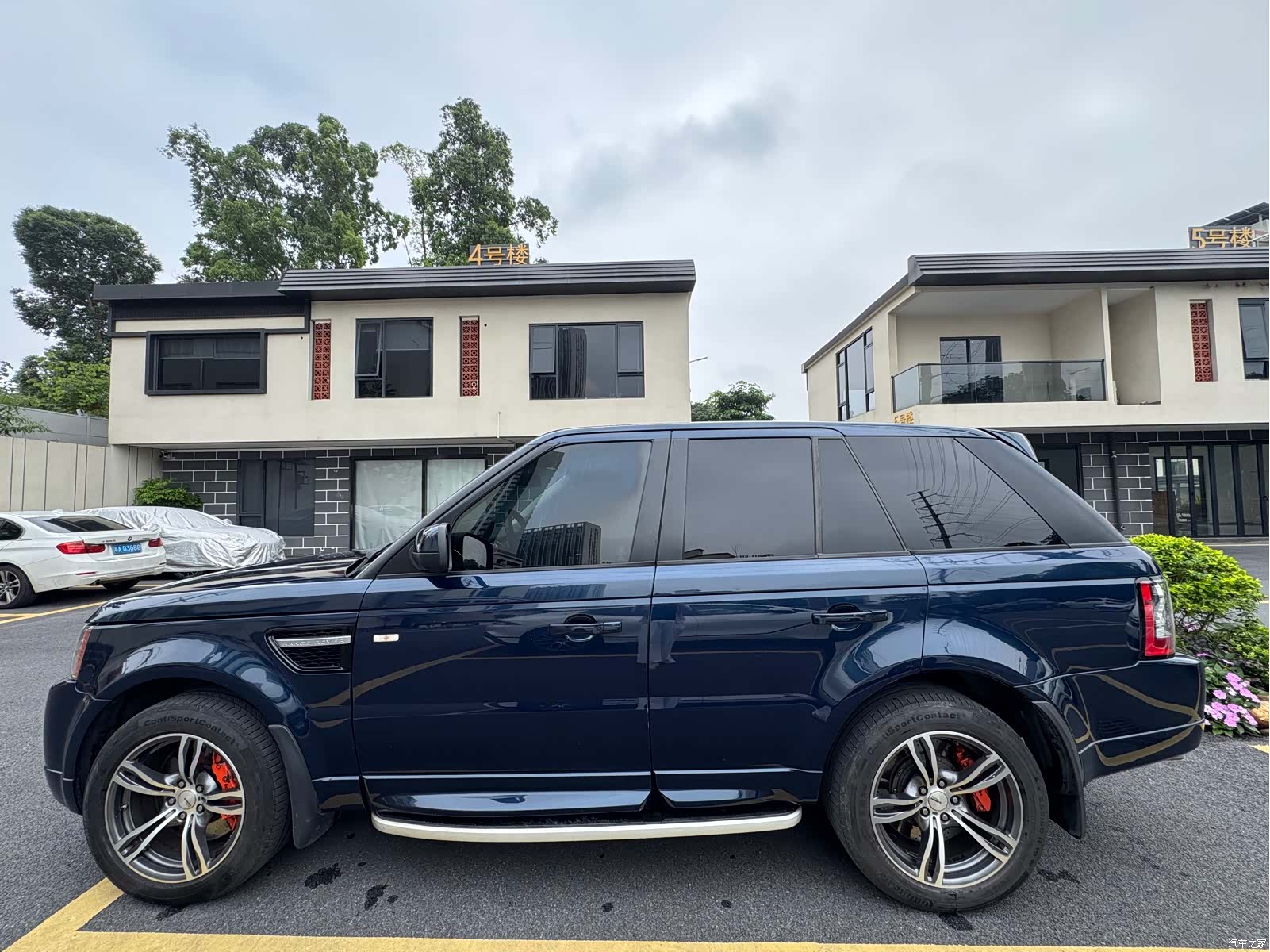 Land Rover Range Rover, 2012 8