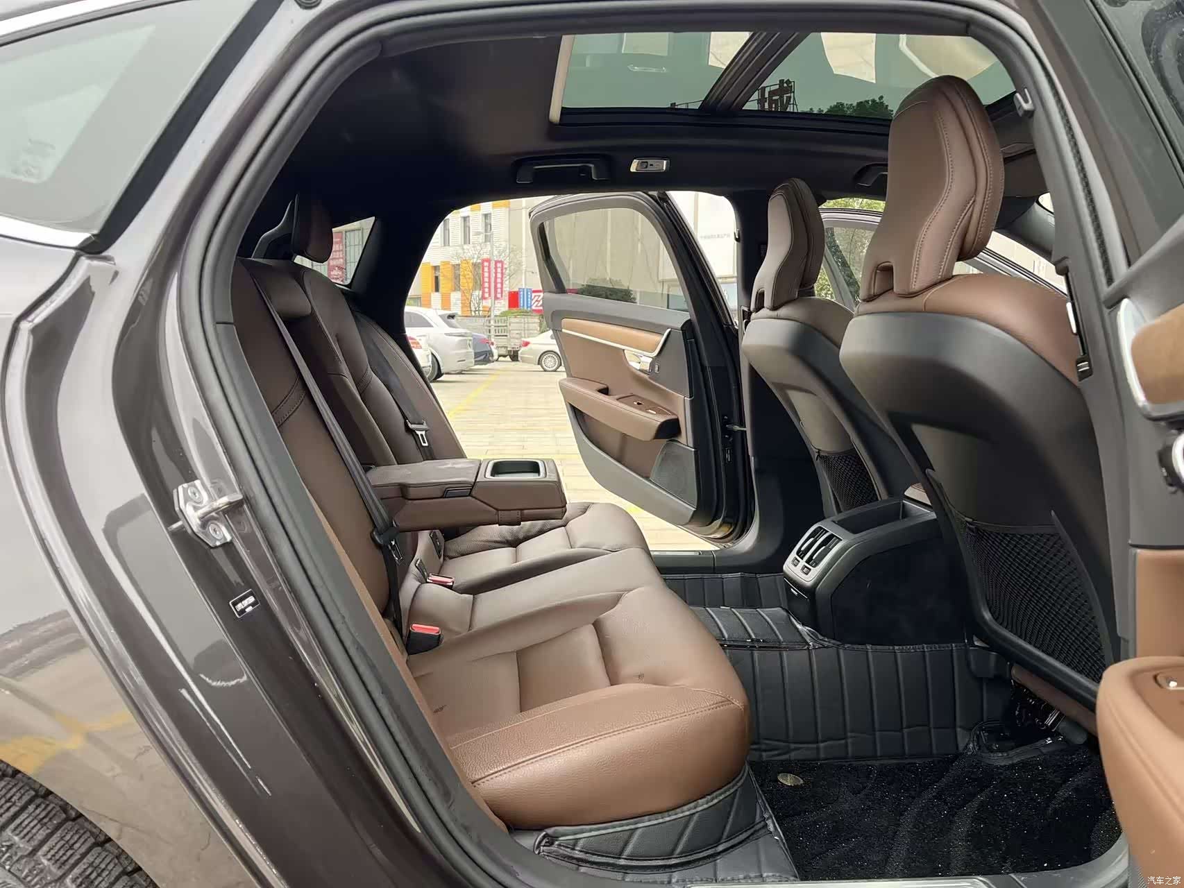 Volvo S90, 2021 21