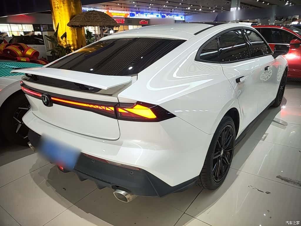 Changan UNI-V, 2023 7