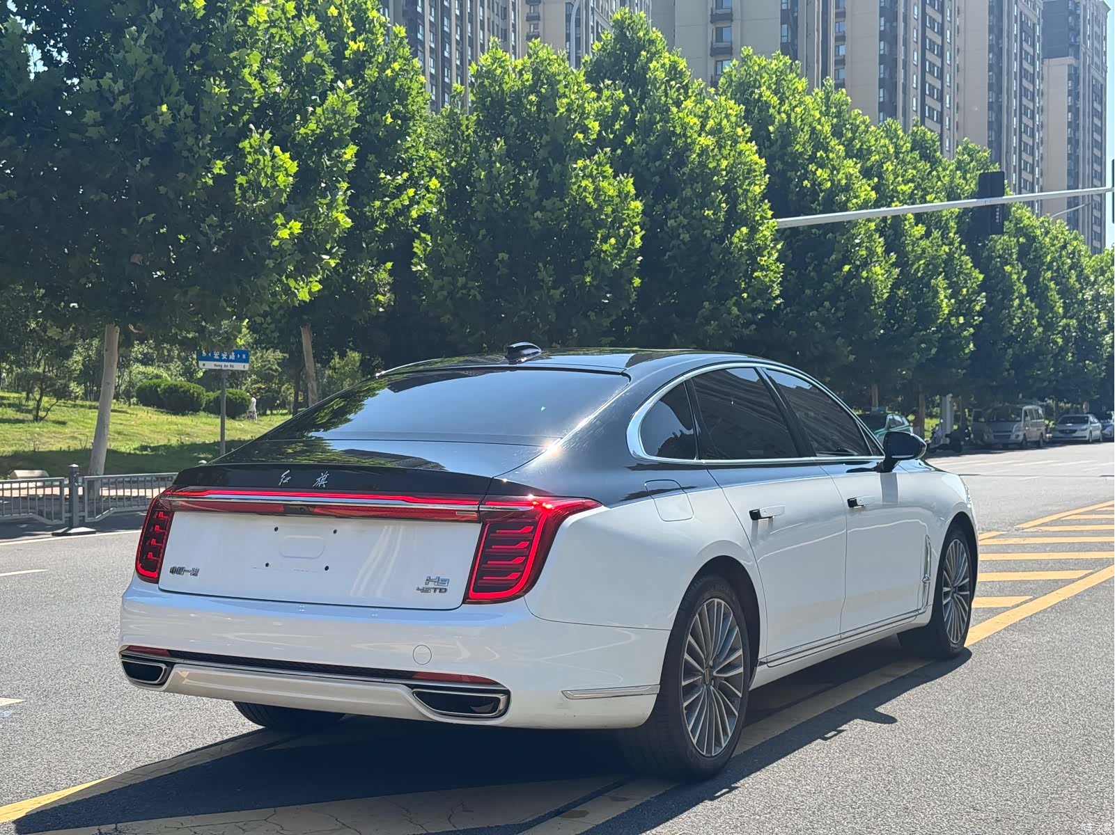 Hongqi H9, 2023 15