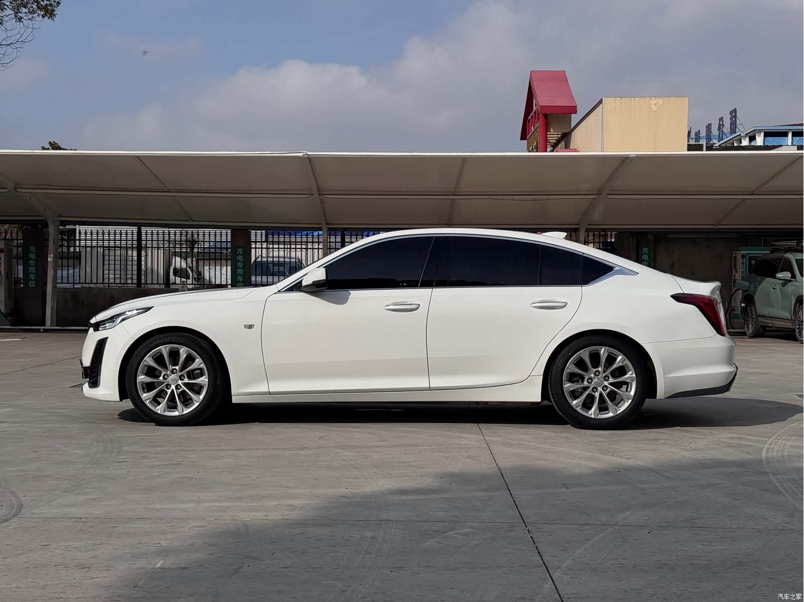 Cadillac CT5, 2020 4