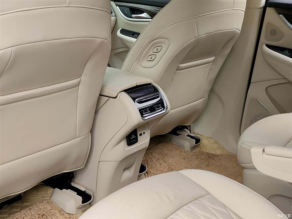 Buick Enclave, 2022 9
