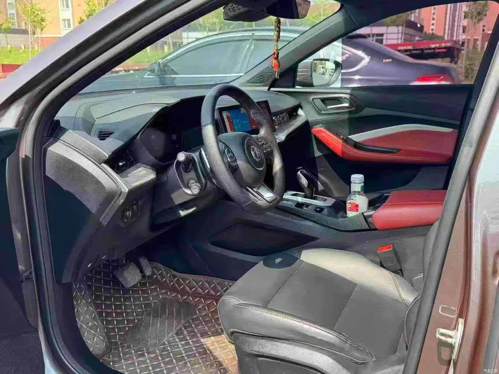 MG MG5, 2023 все фото