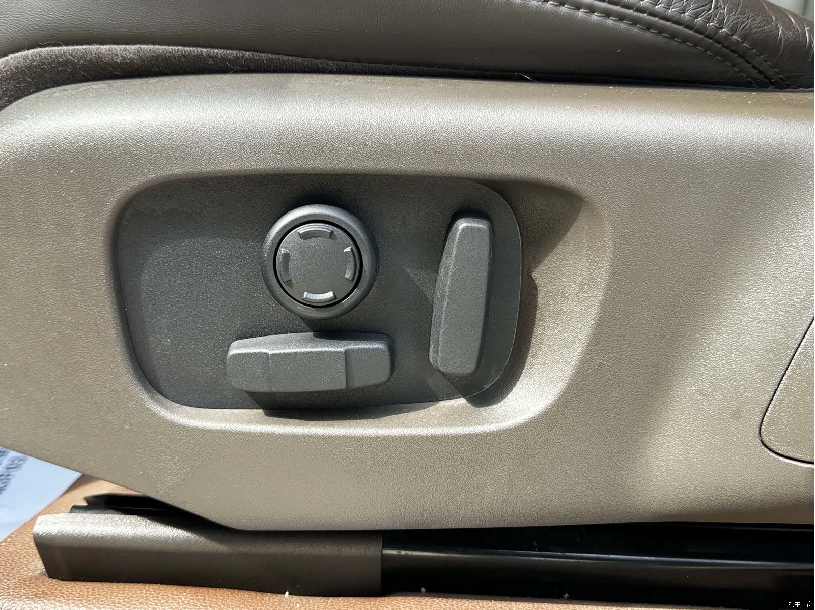 Land Rover Range Rover, 2019 10