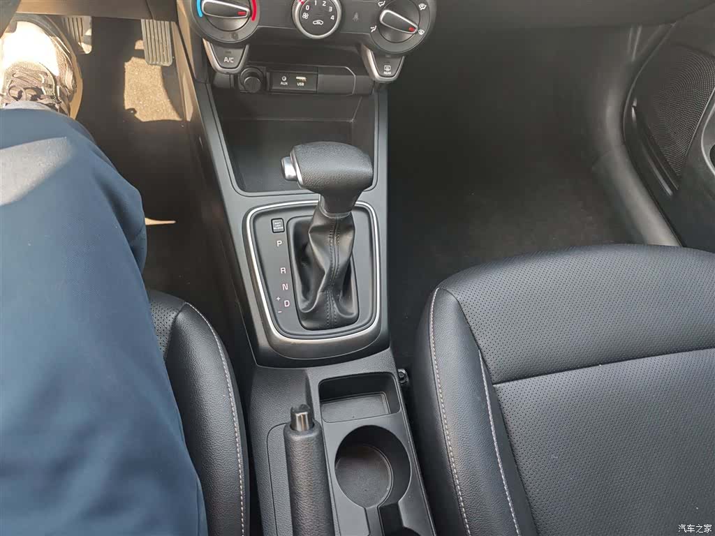 Kia K2, 2018 10