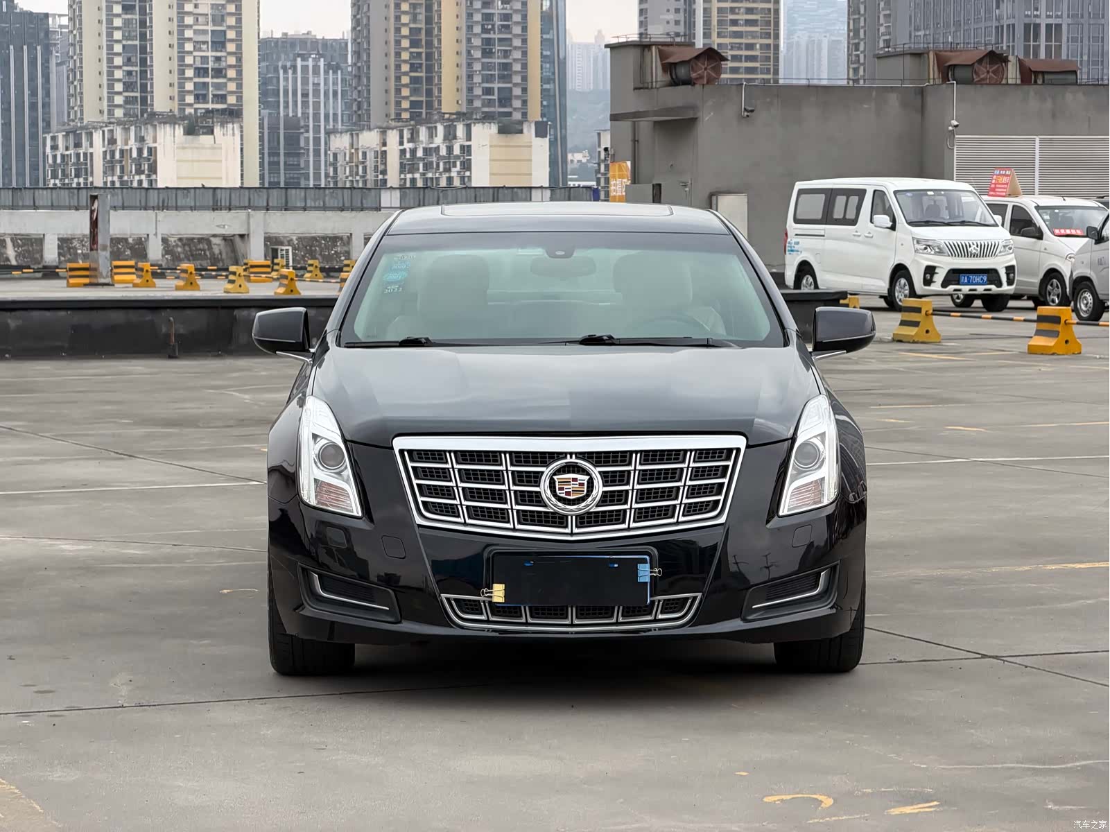 Cadillac XTS, 2016 2