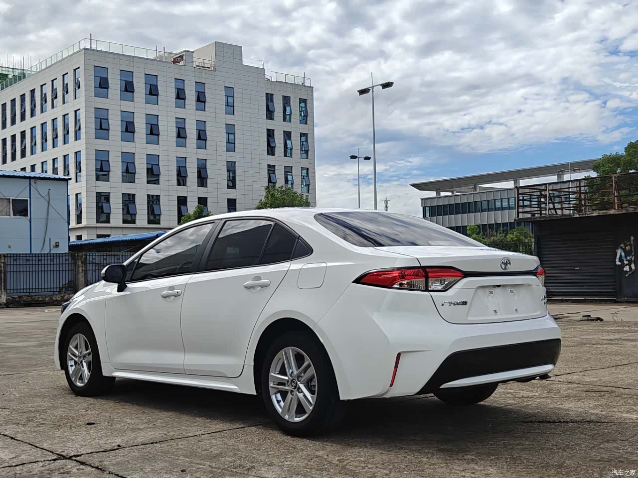 Toyota Levin, 2022 все фото