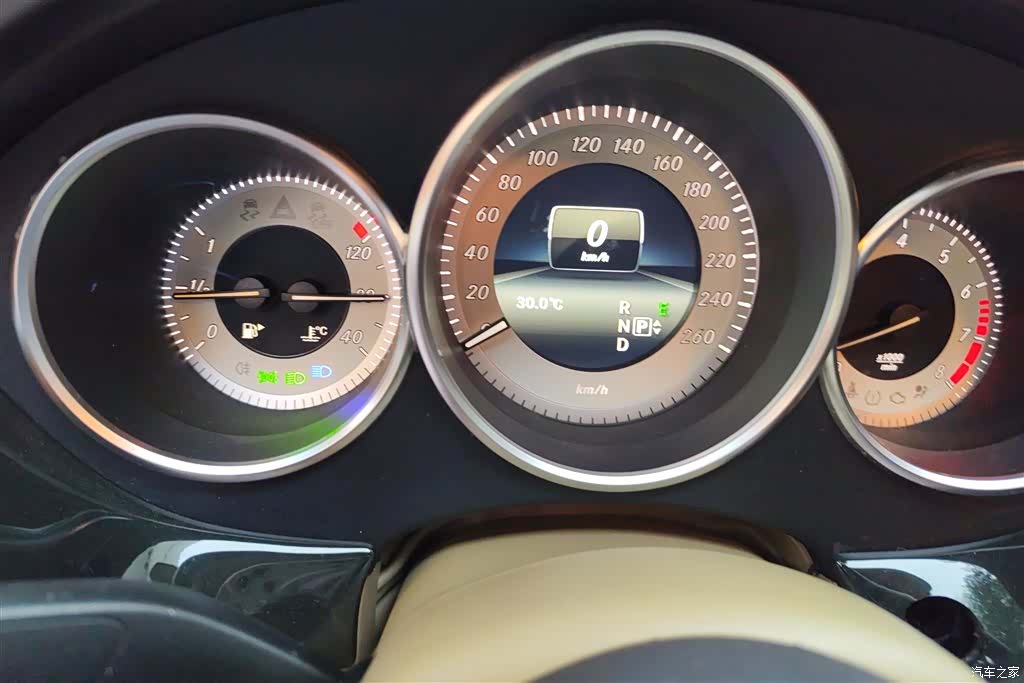 Mercedes-Benz CLS, 2014 14