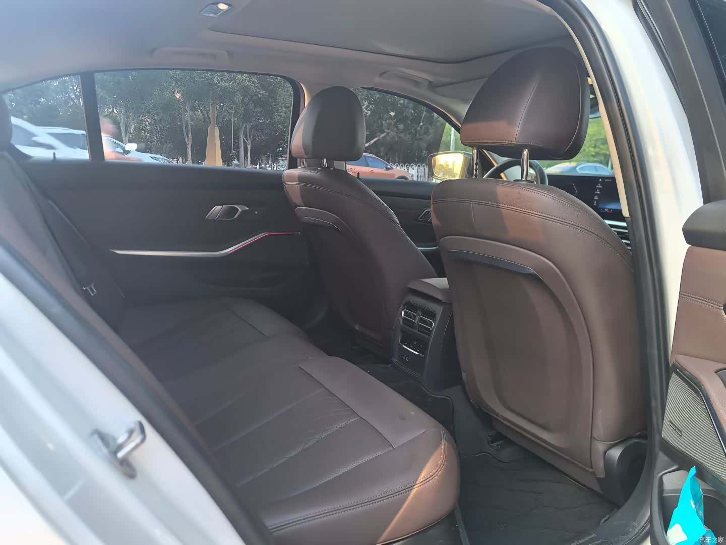 BMW 3 Series, 2023 9