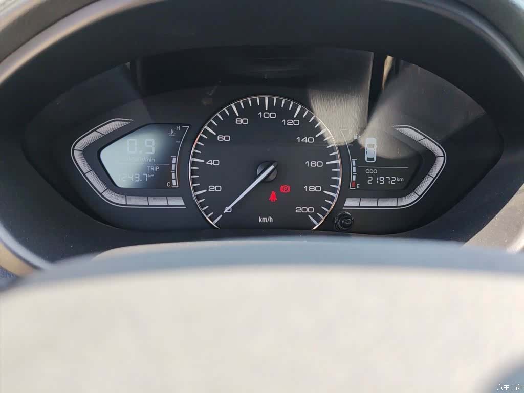 Changan V, 2019 все фото